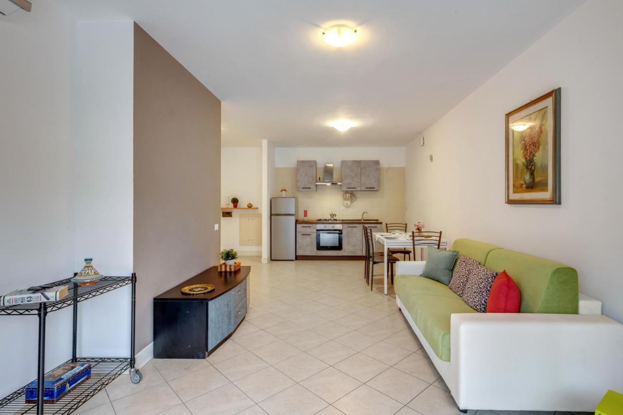 Il Broletto Apartment - Affitti Brevi Italia Лекко Экстерьер фото