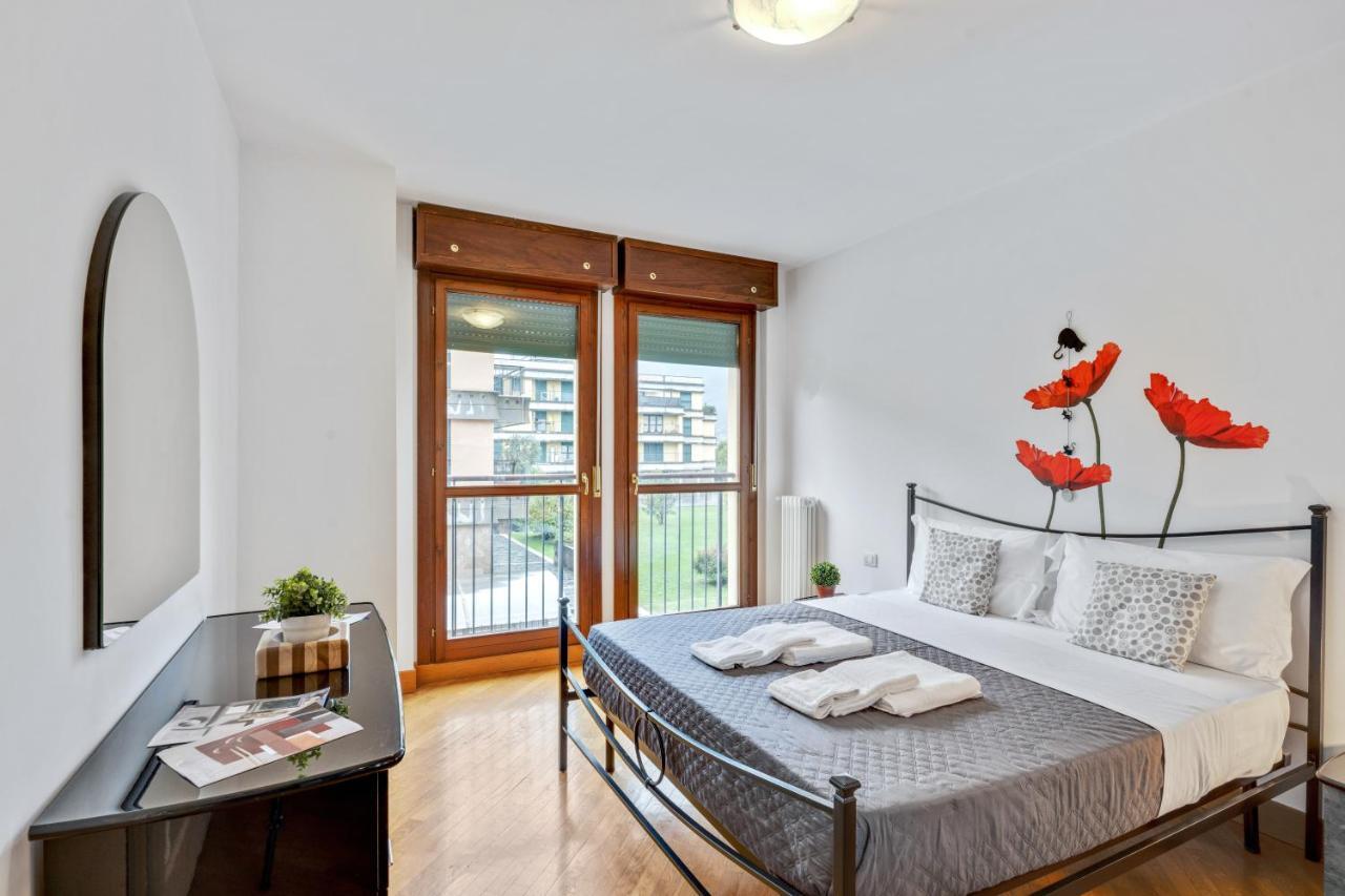 Il Broletto Apartment - Affitti Brevi Italia Лекко Экстерьер фото